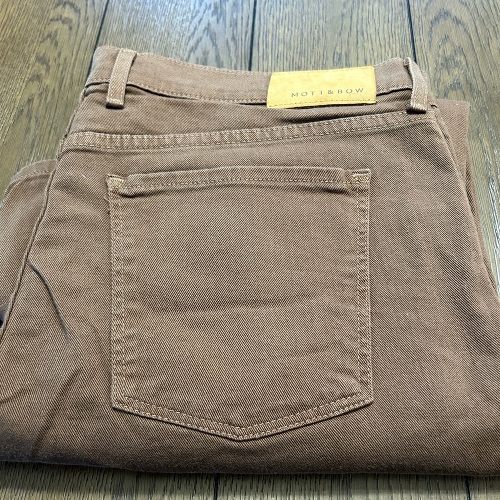 Mott & Bow Brown Jeans, New!